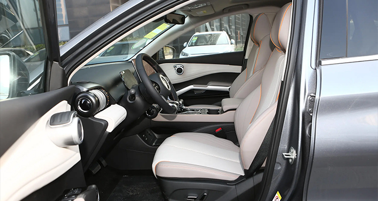 Used BYD Yuan Plus – High-Quality Electric SUV with Fast Charger | R17 Tires | Genuine Leather BL ZLink